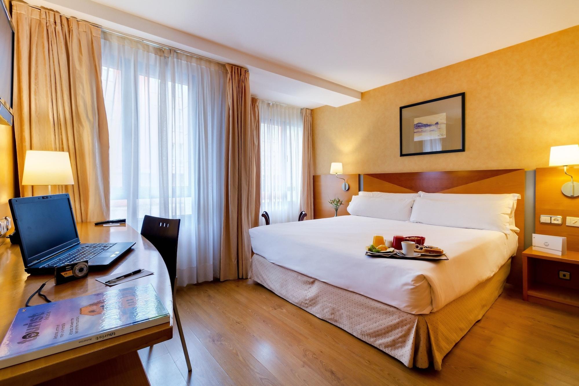 Oca Villa De Aviles Hotel Bagian luar foto
