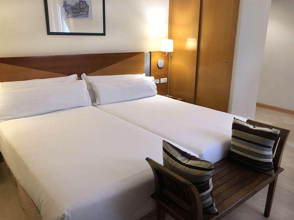 Oca Villa De Aviles Hotel Ruang foto